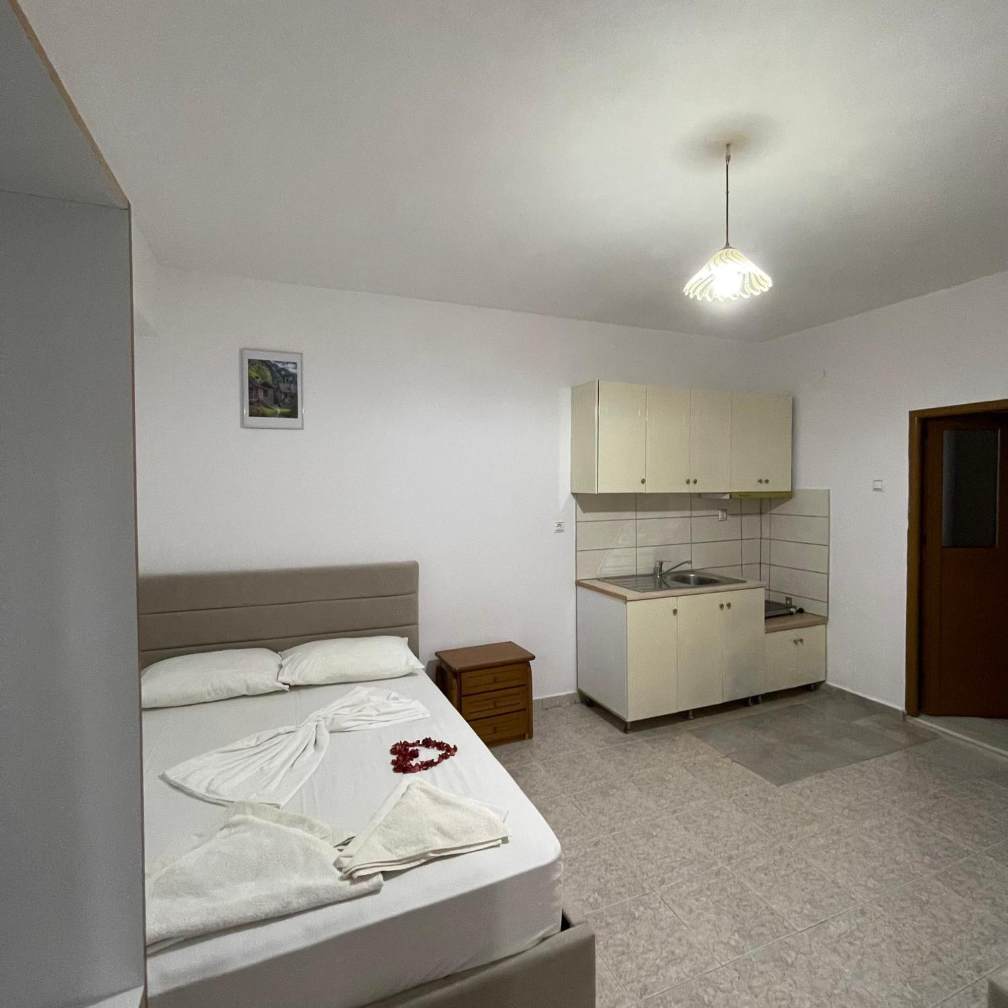 Ksamil Studio&Apartments エクステリア 写真